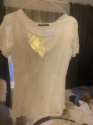 Gullig blus - Gullig blus