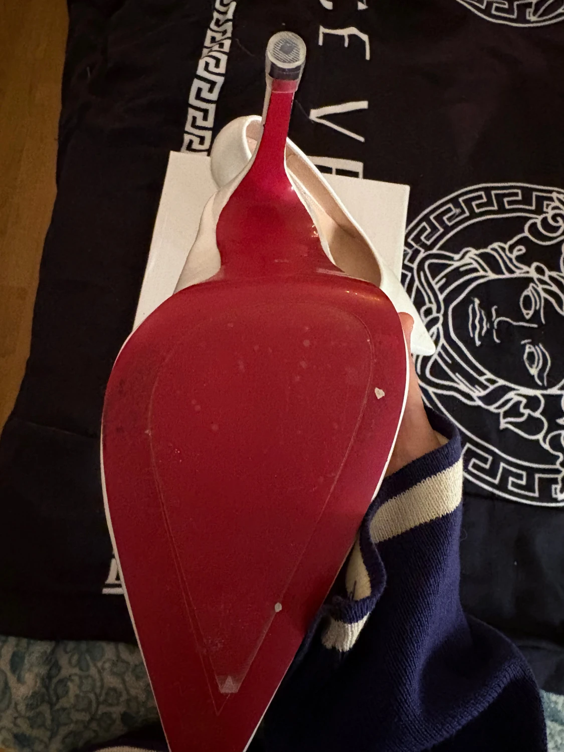 Vita pumps med röd sula och spetsig tå - 5