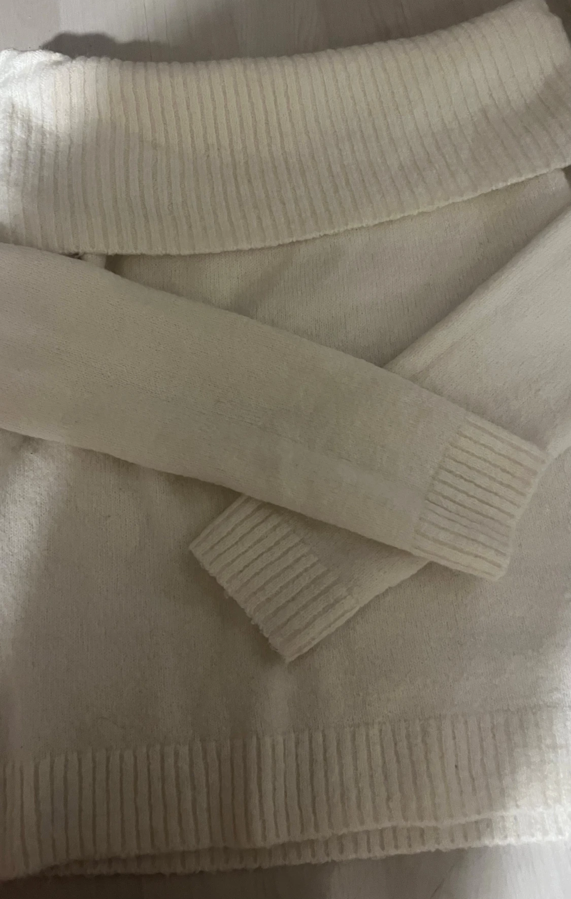 Off shoulder stickad långärmad  - 2