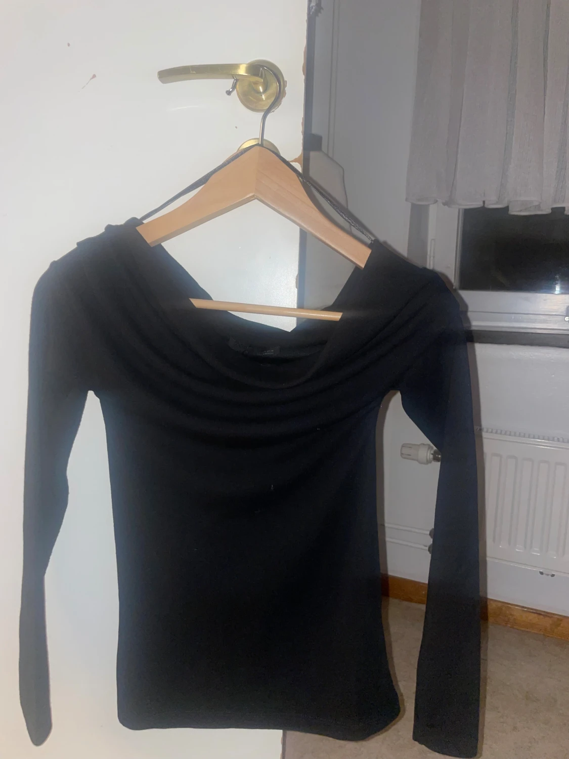 Svart långärmad topp från Zara