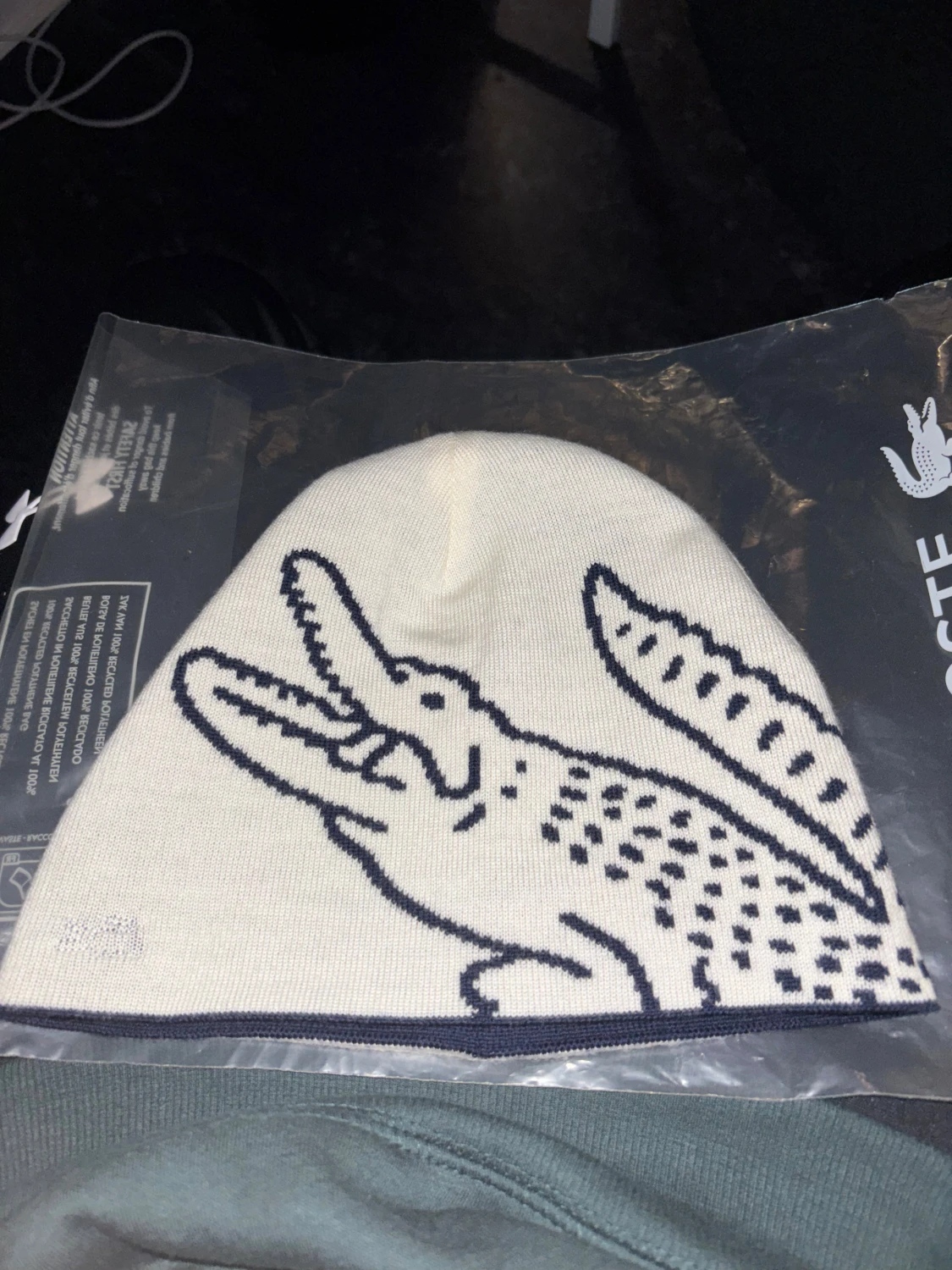 Lacoste mössa med 2 färger - 1