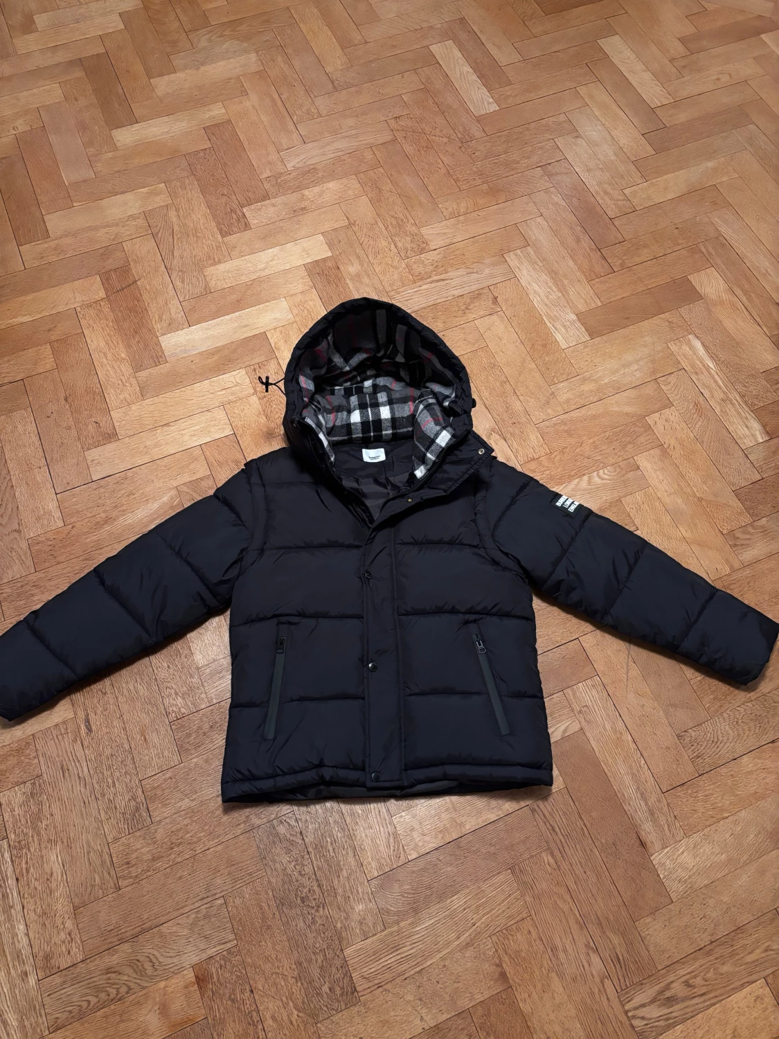 Svart pufferjacka från Burberry - 1