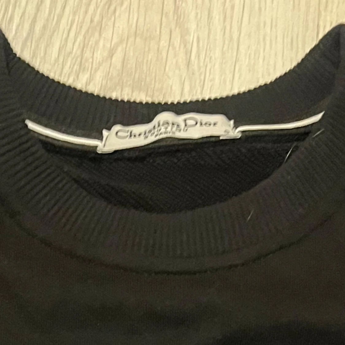 Svart sweatshirt  - 2