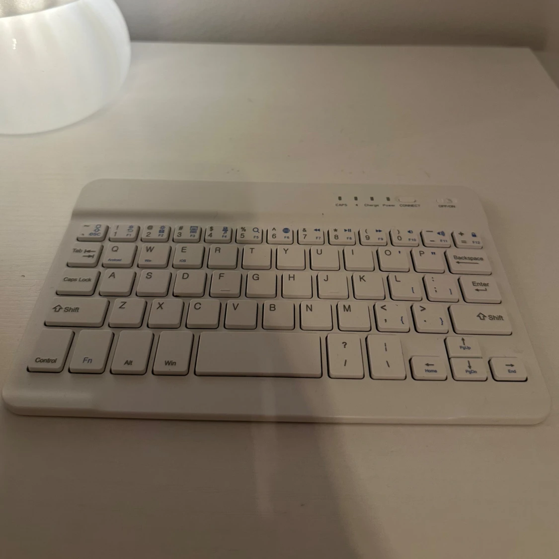 Trådlöst Bluetooth-tangentbord