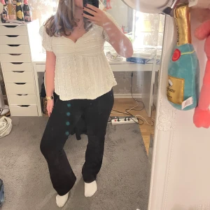 Lågmidjade jeans - Storlek 40, använda fåtal gånger