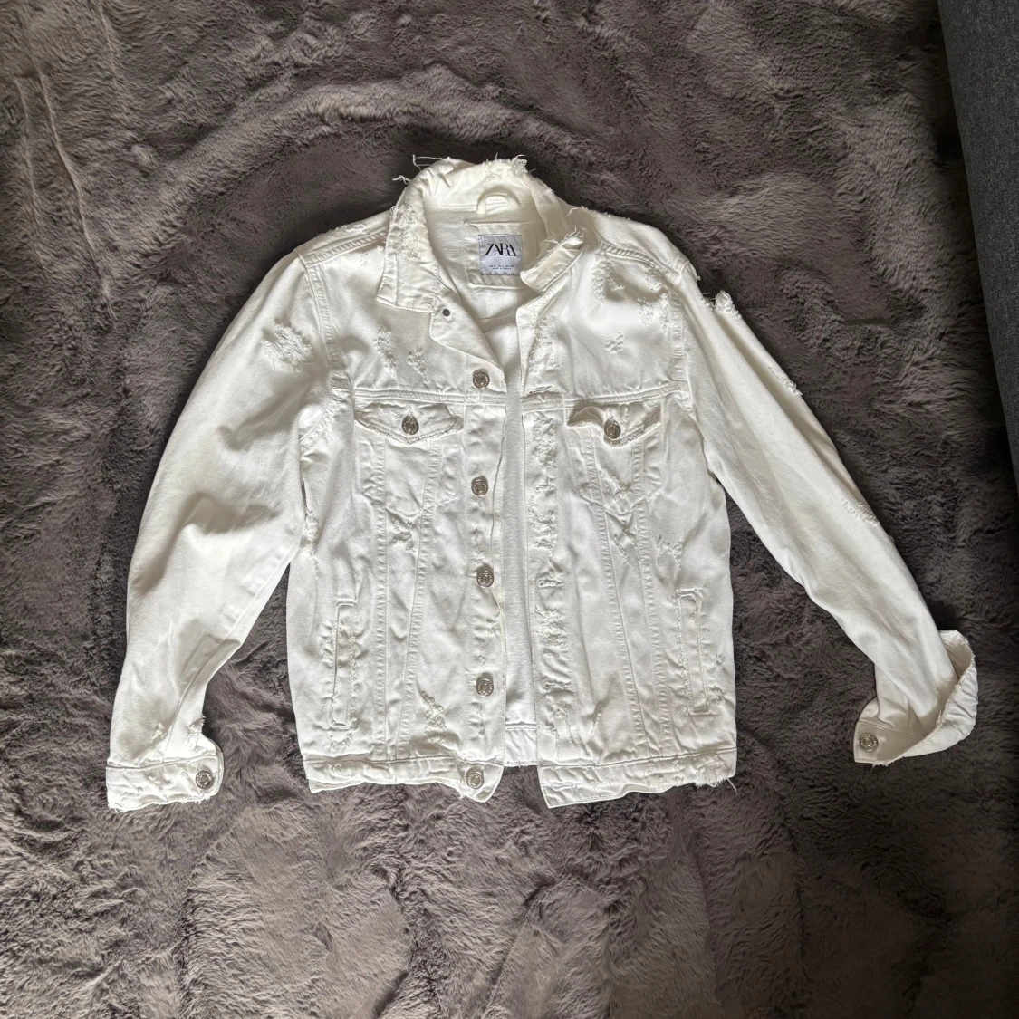 Vit jeansjacka från Zara, storlek S - 2