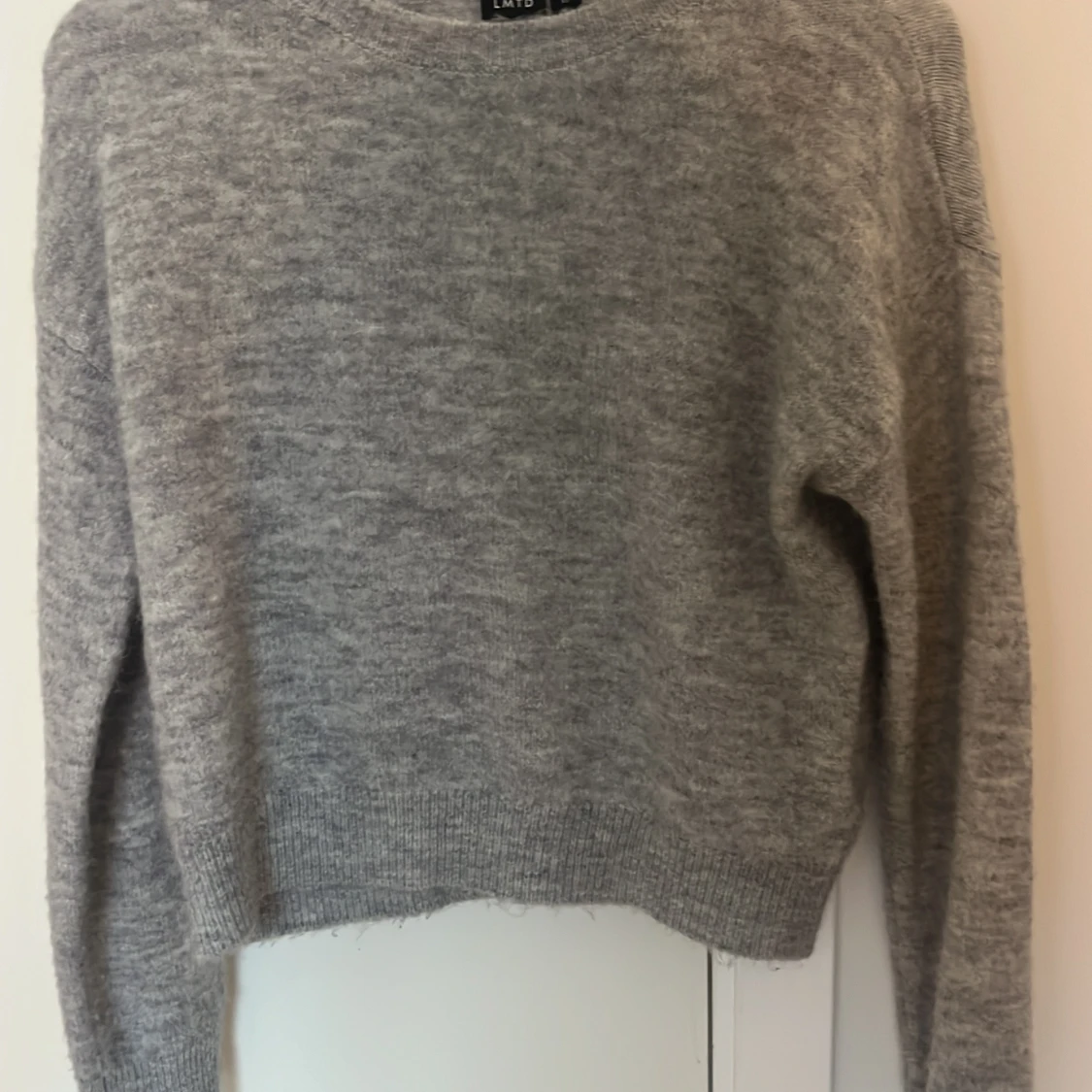 Grå stickad tröja från LMTD XS - 3