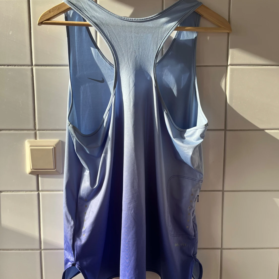 Nike Dri-Fit träningslinne - 1