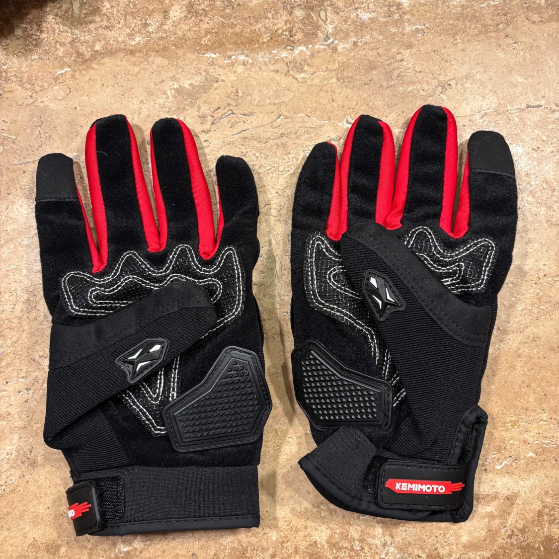 Svarta och röda motorcykelhandskar Kemimoto - 1