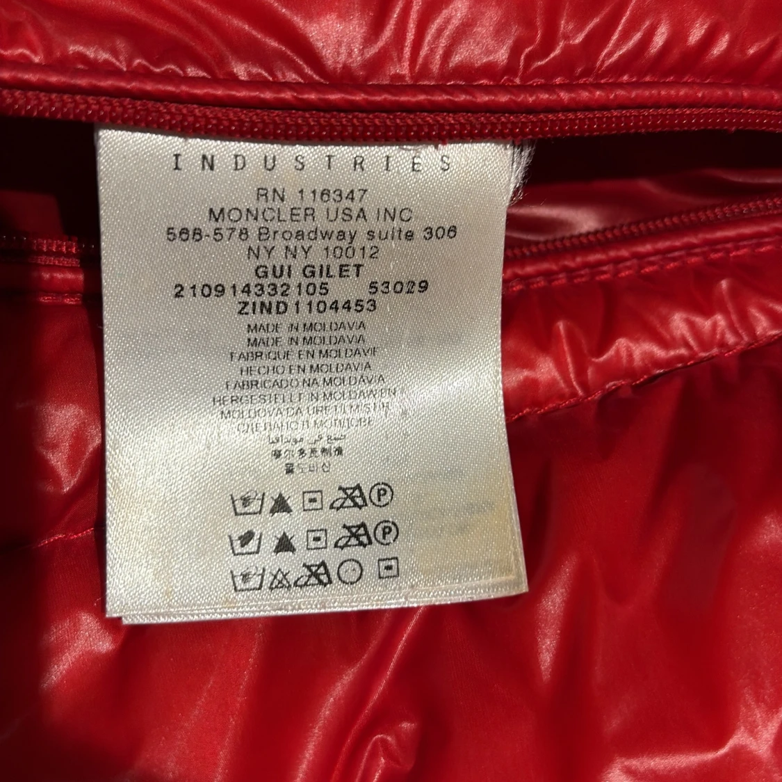 Röd dunväst från Moncler - 3