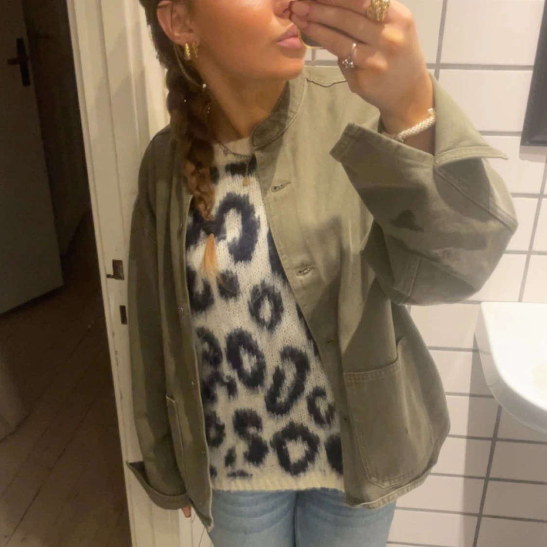 Grön jeansjacka ARKET strl 34