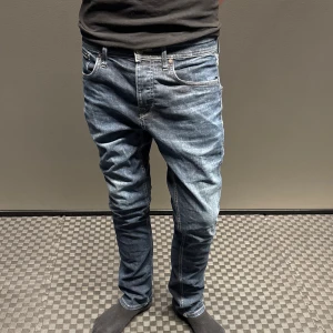 Jack and Jones jeans - Extremt snygga jeans från Jack and Jones. Otroligt stilrent.😁hör av dig vid frågor✌️