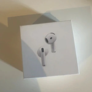 AirPods  - Anvönd men jätte bra skick 