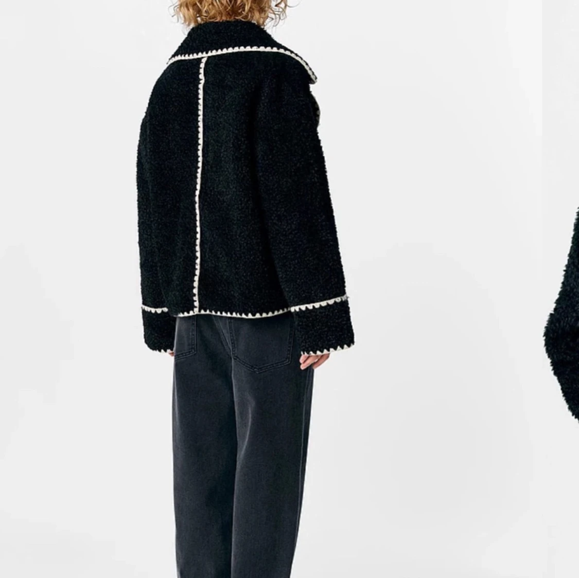 Svart teddyjacka från Object - 2