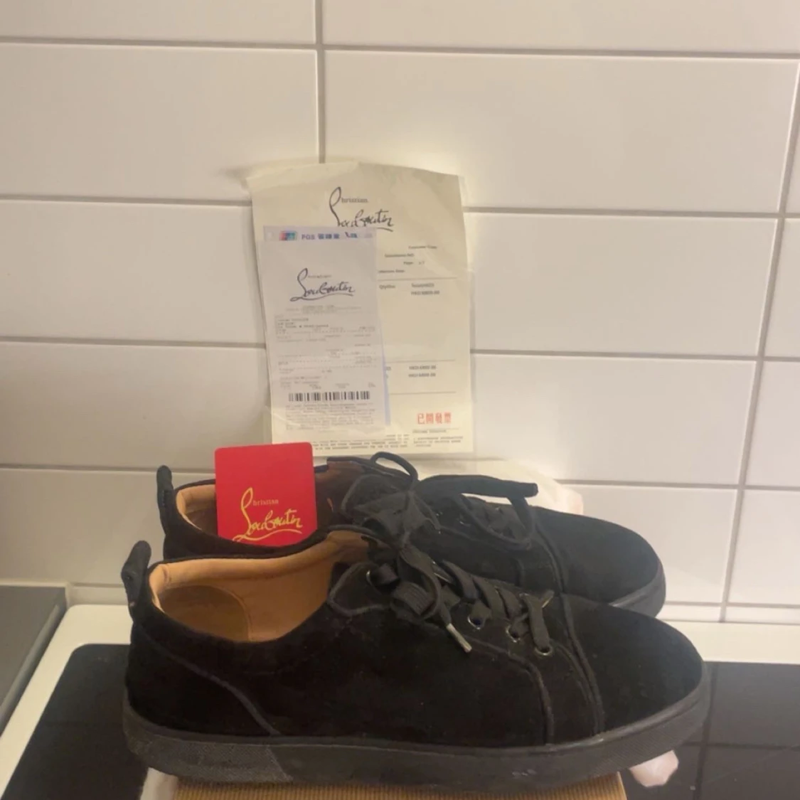 Svarta sneakers från Christian Louboutin - 1