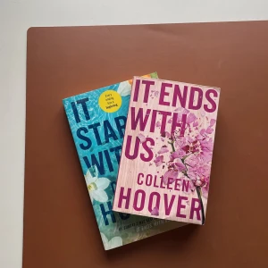 It Ends With Us & It Starts With Us - Två populära romaner av Colleen Hoover till ett riktigt bra pris💕