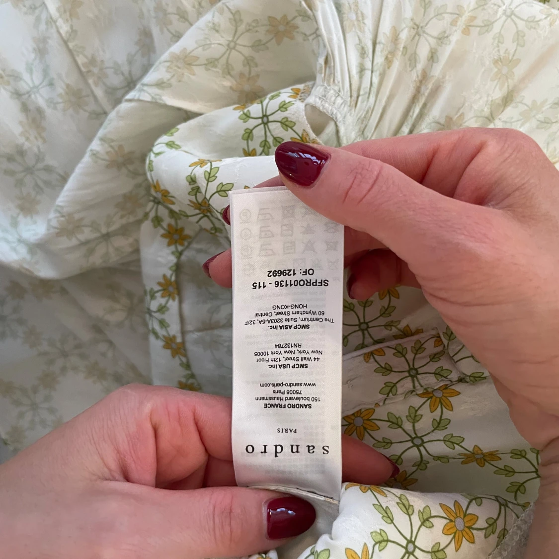 Blommig kortklänning från Sandro Paris - 3