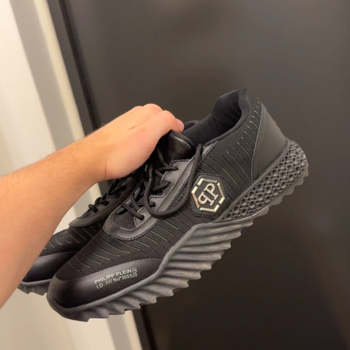 Svarta sneakers från Philipp Plein