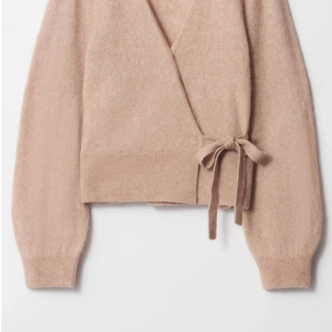 Beige omlottkofta från & Other Stories - 1