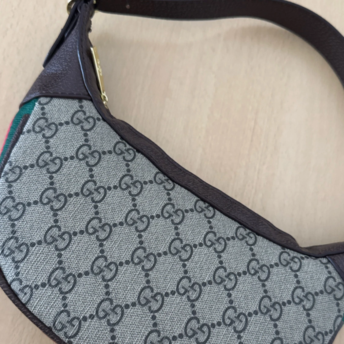 Gucci axelväska med GG-mönster - 1