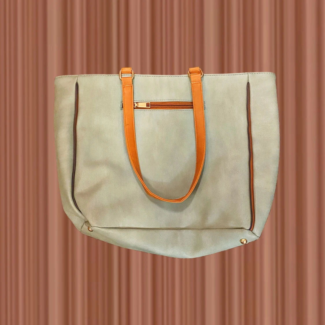  axelväska från - 2