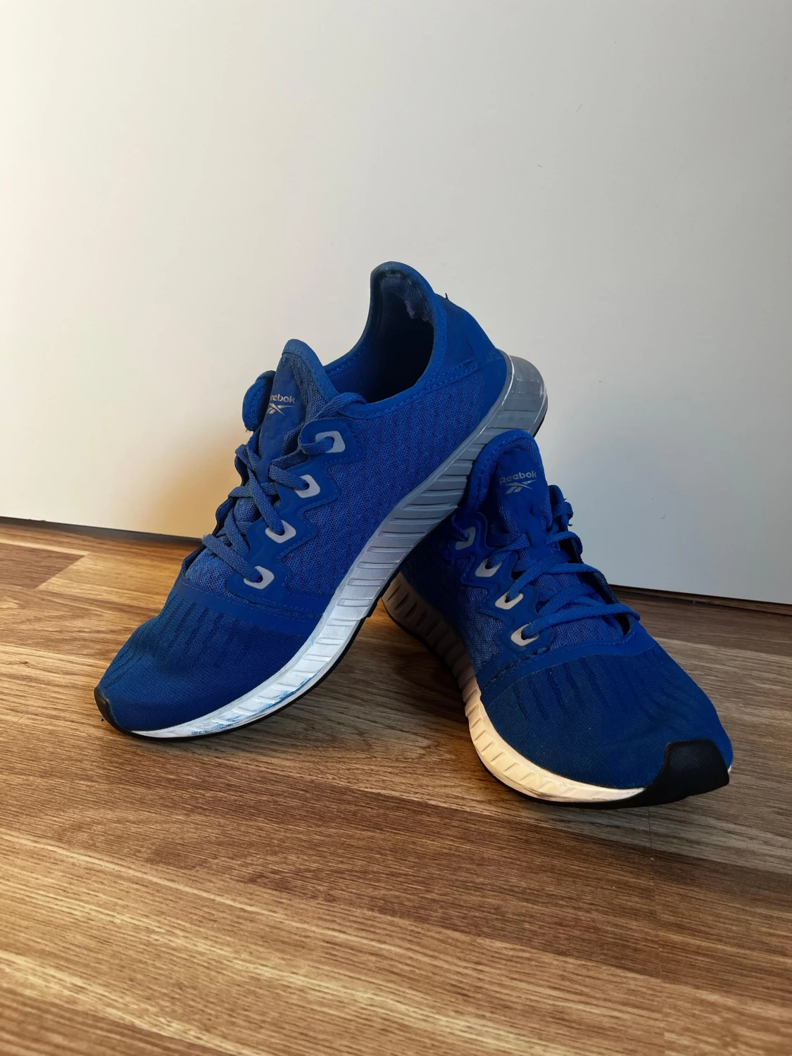 Blå Reebok sneakers med mesh