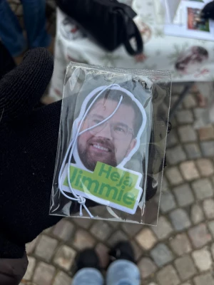 Heja Jimmy doft gran  - Riktig fin helt oanvänd Jimmy doft gran har 2 st till salu! Jätte ovanlig