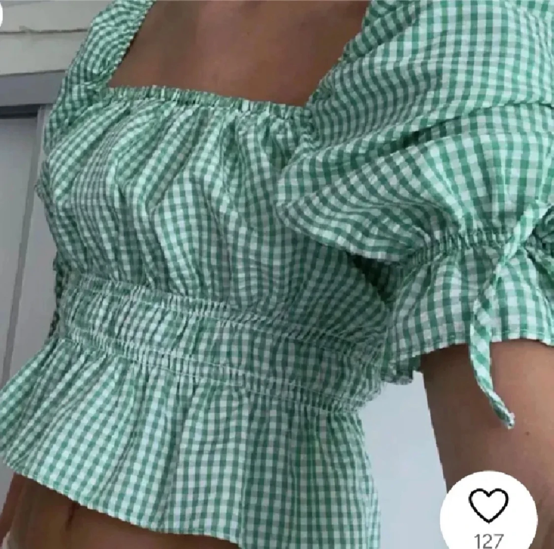 Grön rutig blus med puffärm - 1