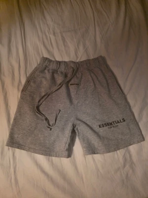 FOG Essentials - FOG Essentials, användna ett par gånger, kan alltid gå ner i pris