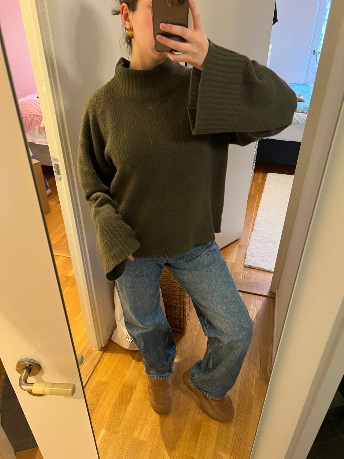 Blå raka jeans från NA-KD - 2