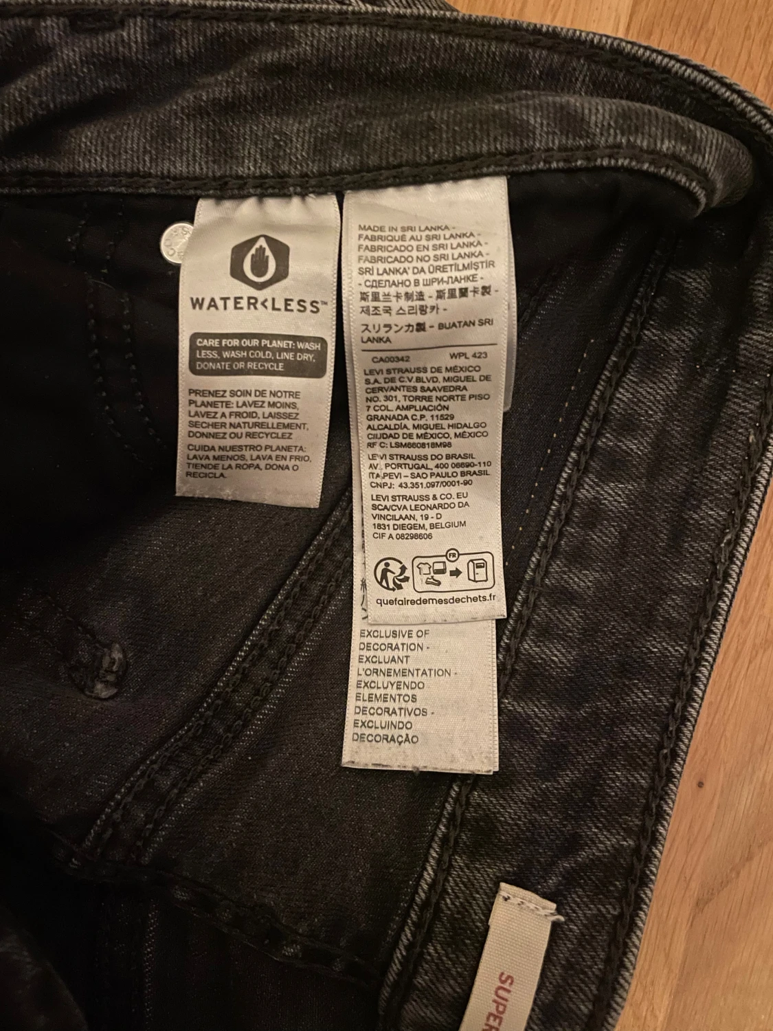 Levi's Superlow Boot svarta jeans - 4