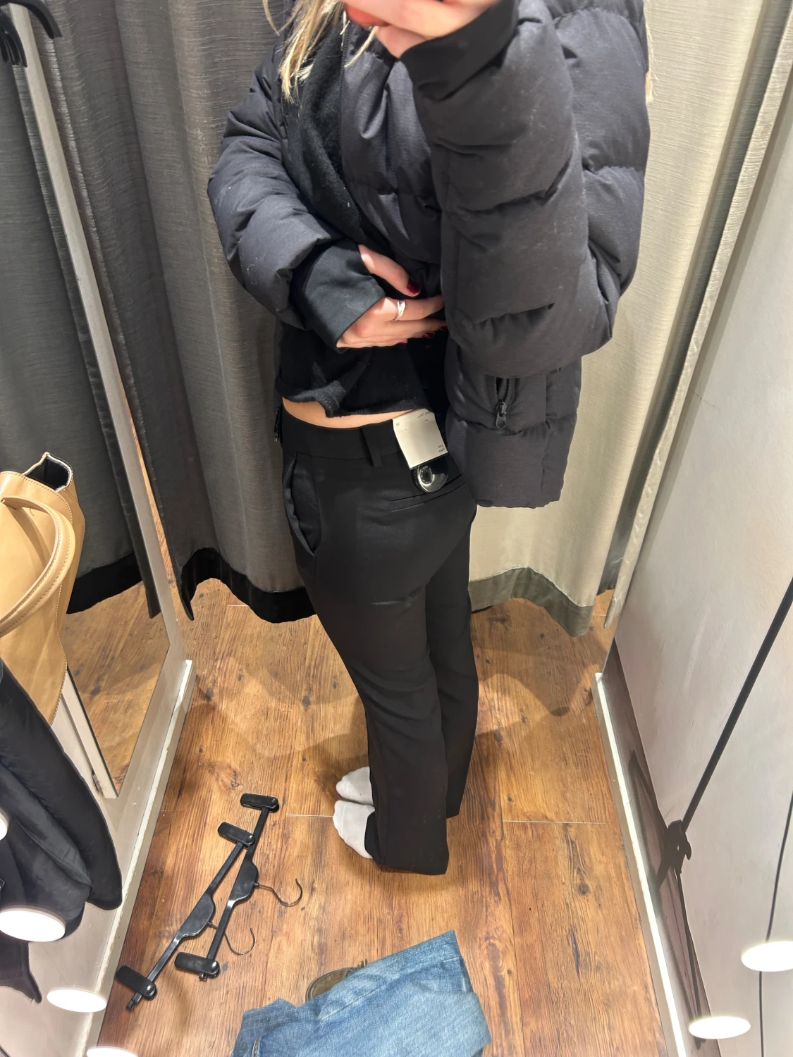 Svarta bootcut kostymbyxor i tall längd  - 1