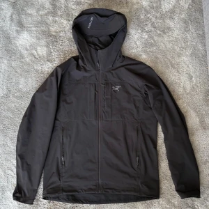 Svart Arcteryx Gamma  - Färg|Svart/Storlek|S