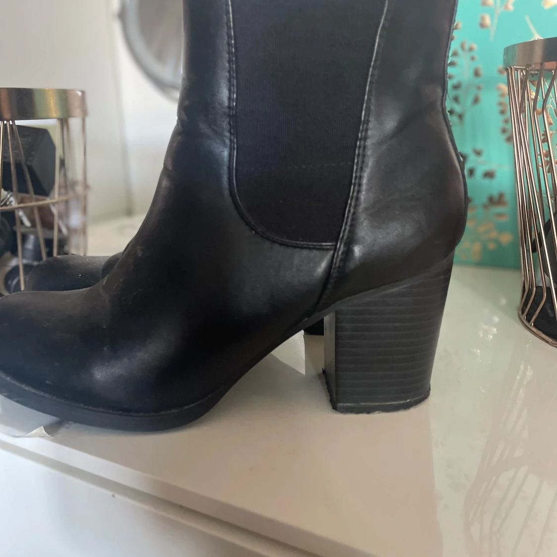 Svarta chelsea boots med klack
