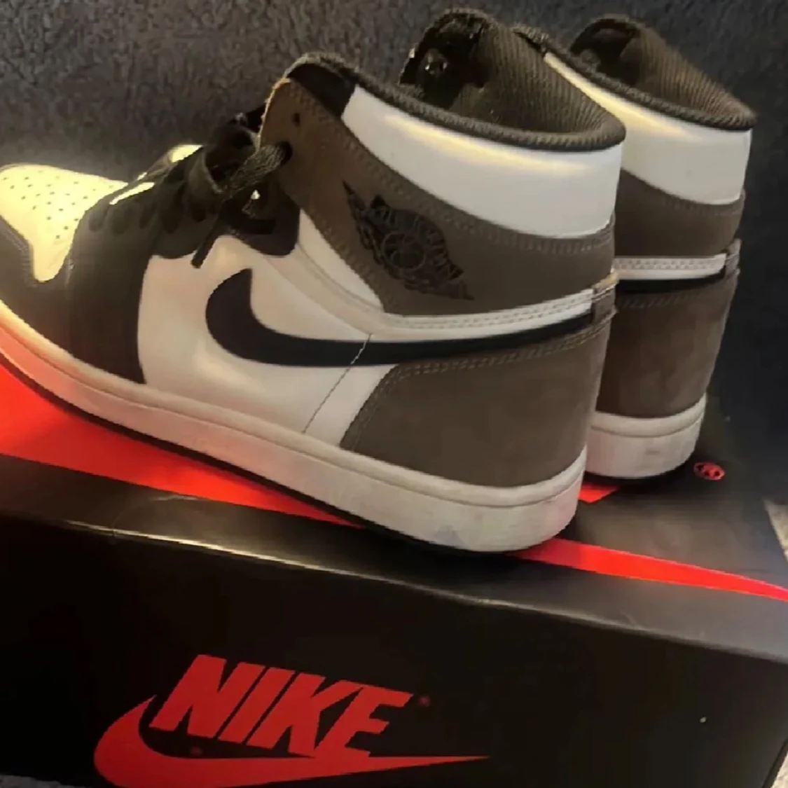 Jordan 1 Mocha - 1