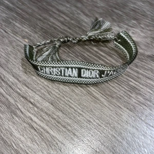 Armband - 4 gröna armband, är justerbara!