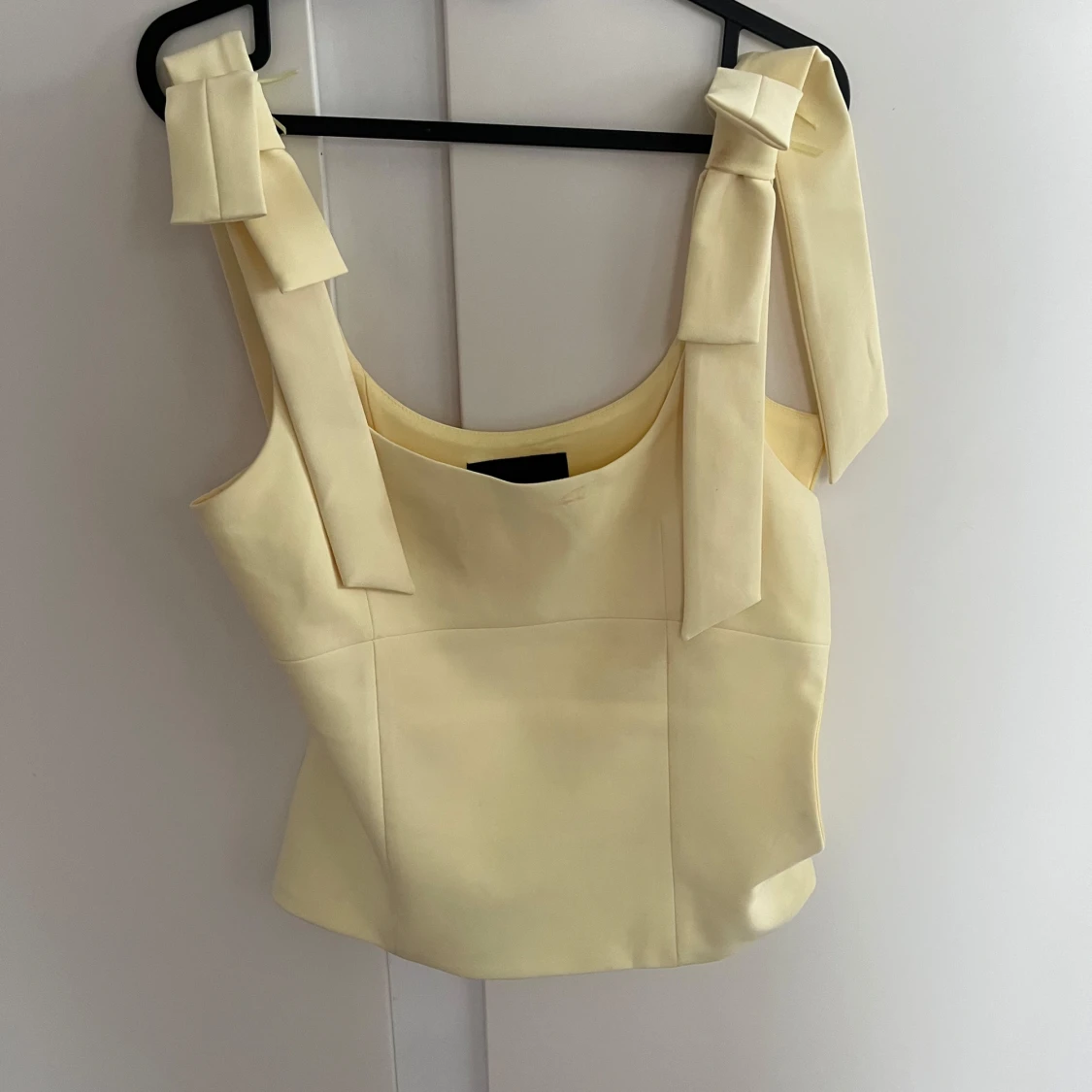 INTRESSEKOLL gul topp Zara - 3