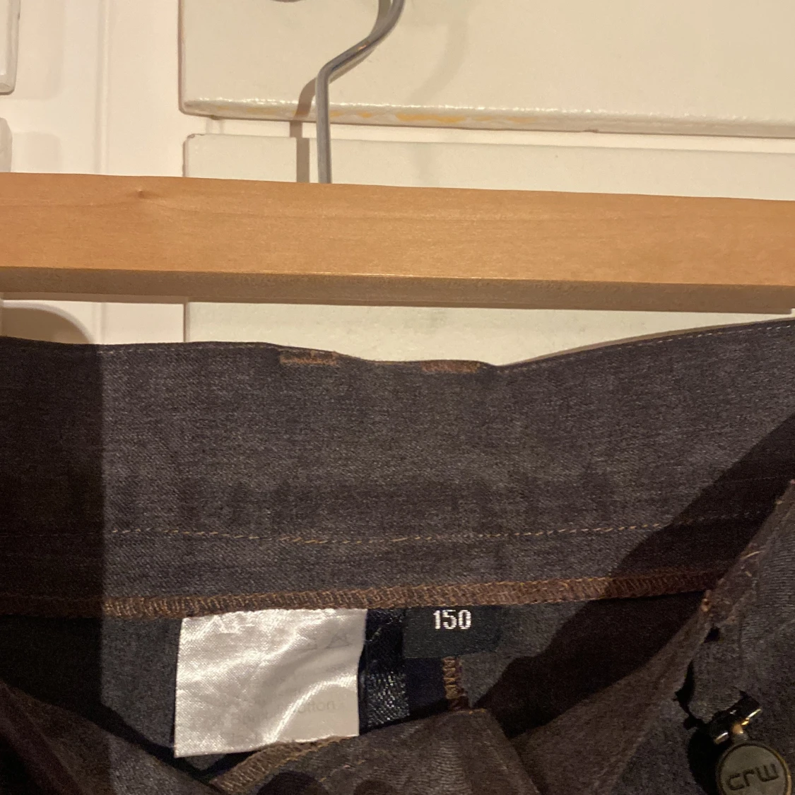 Mörkbruna ridbyxor från CRW, stl 150 - 3