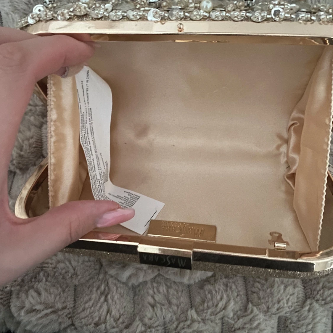 Glittrig kuvertväska - 3