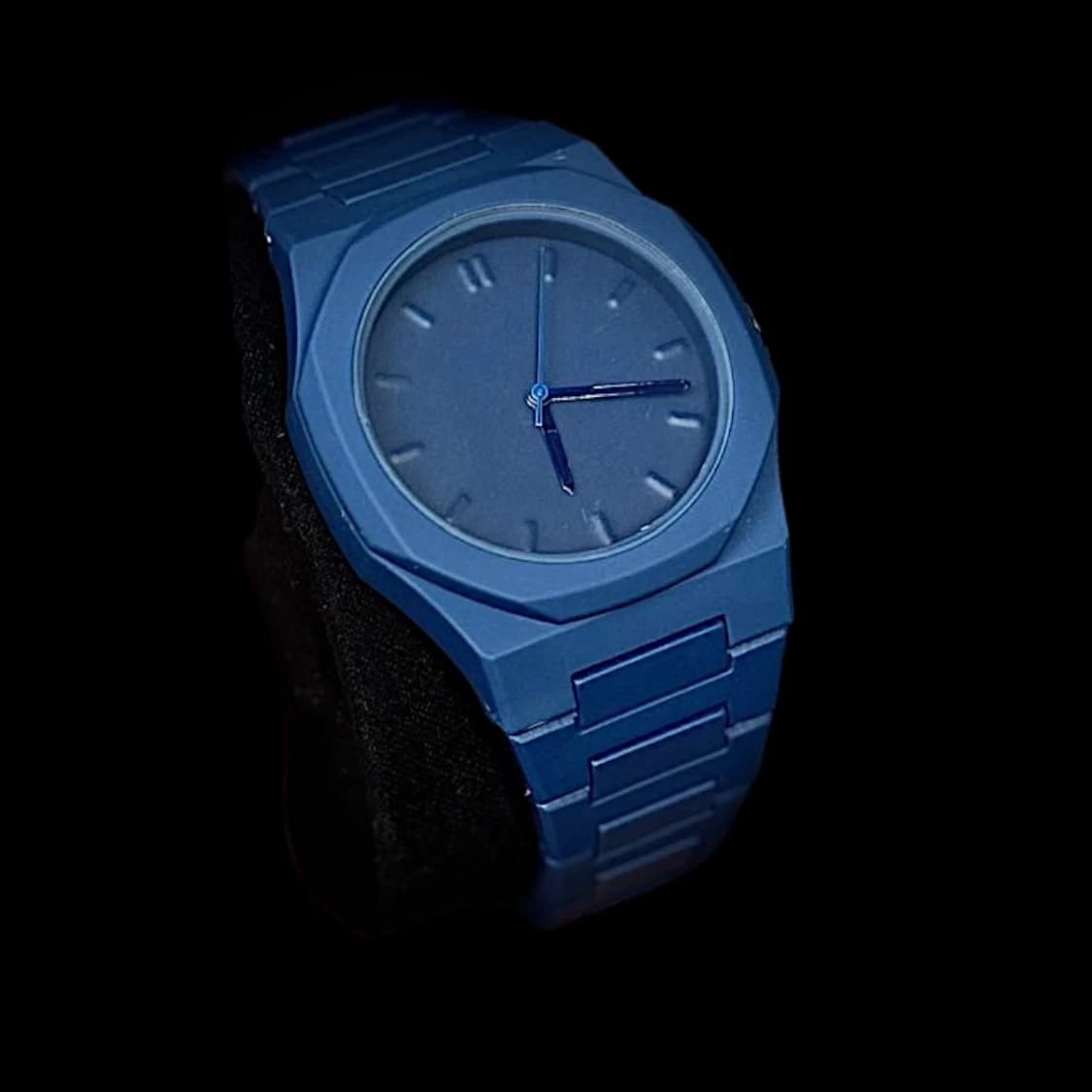 Blå stilren klocka med länkarmband - 1
