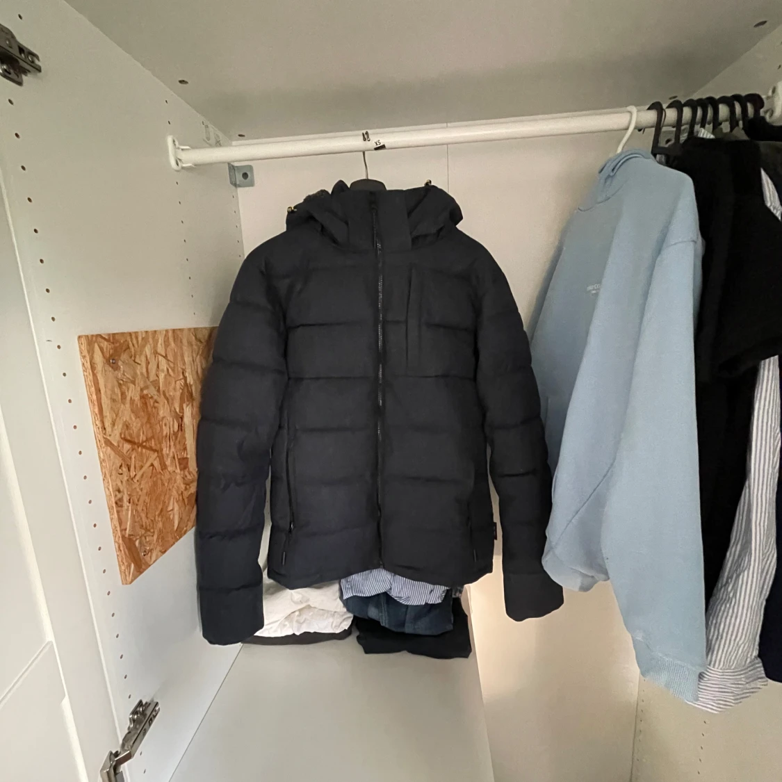 Mörkblå pufferjacka från Indigo XS - 2