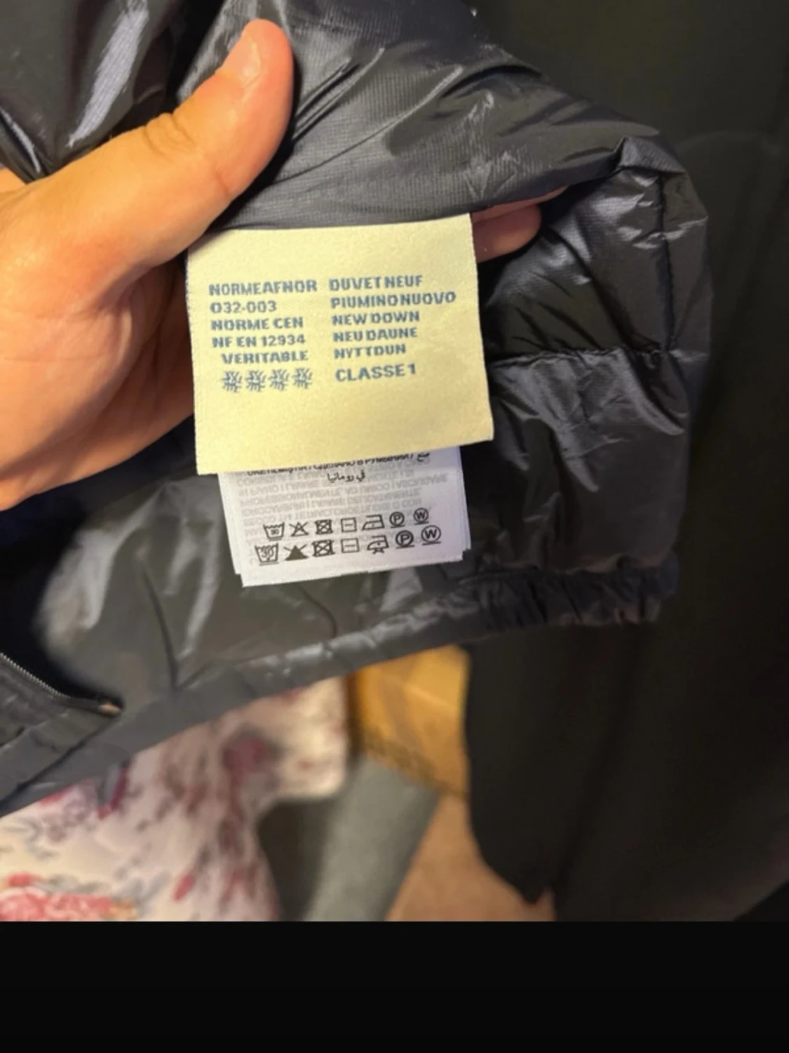 Svart Moncler pufferjacka - 6