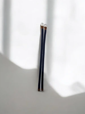 Mörkblåa flätade grisch bälten 2st - ‼️JAG KAN GÅ NER I PRIS‼️Säljer dessa mörkblåa bälten för ett bra pris med fri frakt på de och de här behöver du för din style alltid bra att ha två för vad ifall ett blir smutsigt då har du ett annat Har aldrig använts 