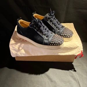 Bavarois - Bavarois, 9.5/10 skick 0 defekter, nypris 10k, låda+dustbag ingår