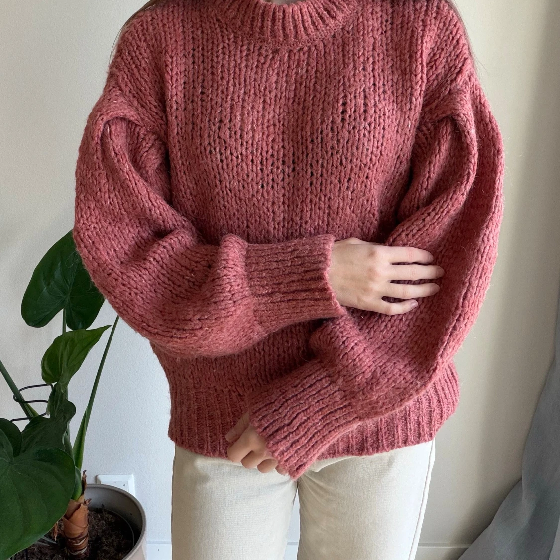 Pink knit pullover Bikbok XS