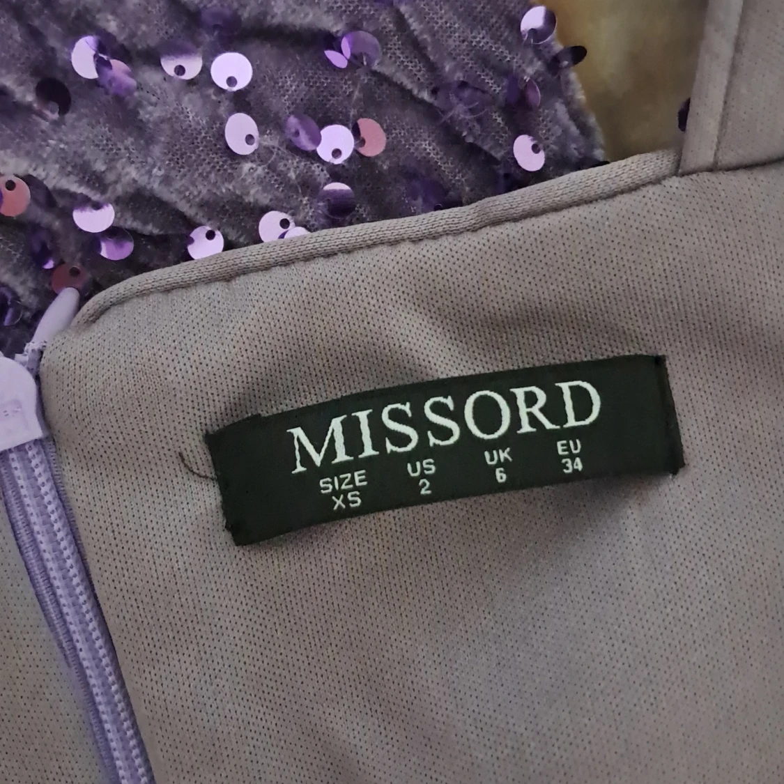 Lila glittrig långklänning Missord - 2