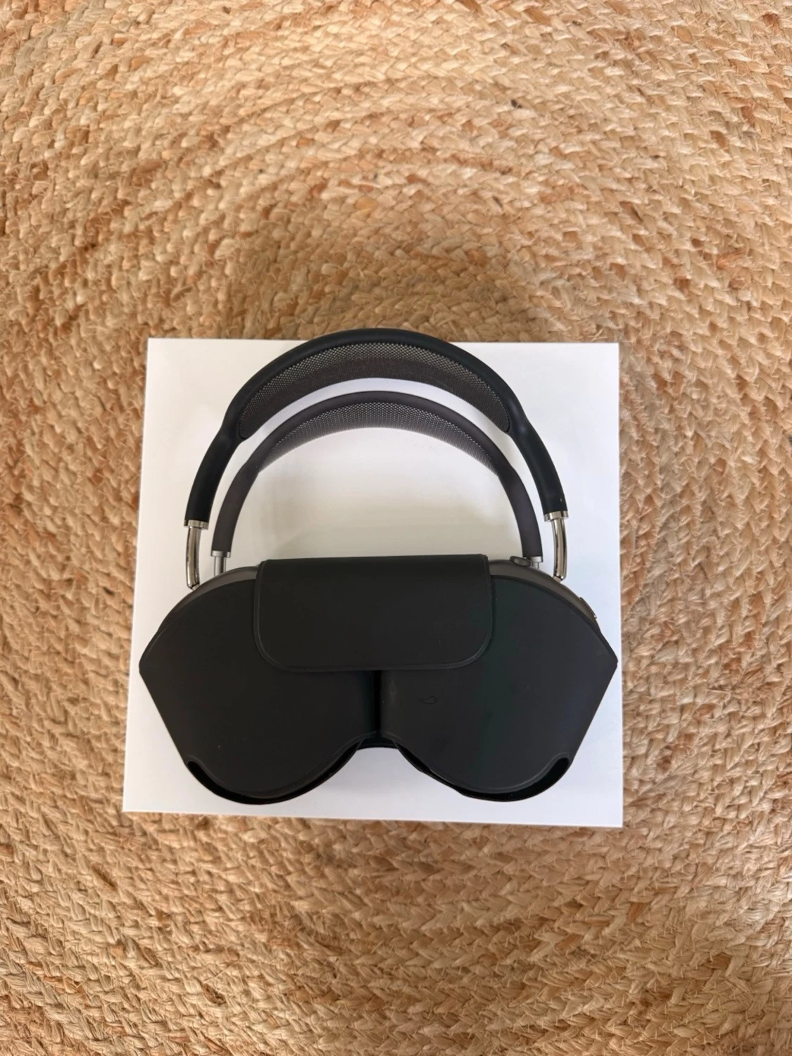 Apple AirPods Max Space Gray