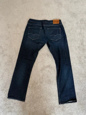  Replay jeans - Tja, jag säljer ett par jeans från Replay! Passformen Rocco, storlek W34 L32! Mycket bra skick!