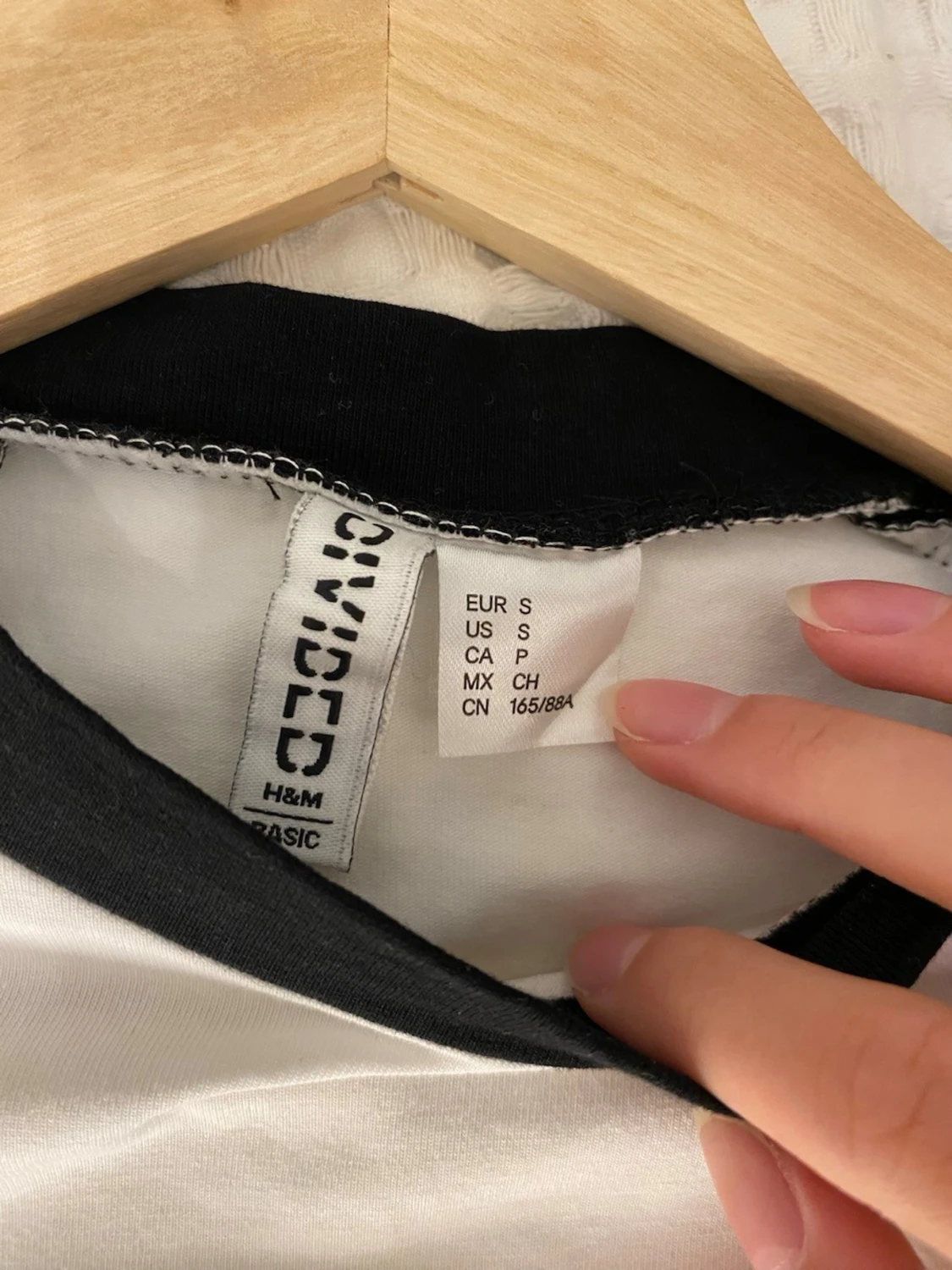 Svartvit cropped baseball t-shirt - 2