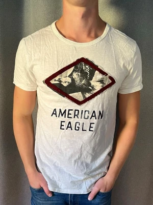 American Eagle T-shirt 